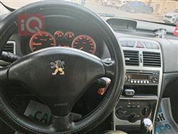 بيجو 307
